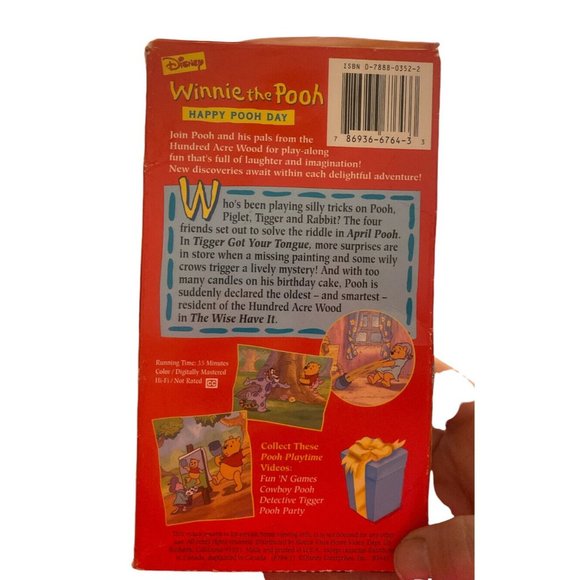 Winnie the Pooh - Pooh Playtime - Happy Pooh Day (VHS, 1996) Walt Disney - Picture 2 of 2